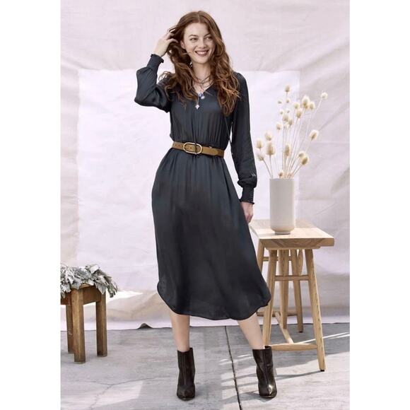 NWT Good Hart Women's Silky Long Sleeve Midi Dress Smocked Boho Blue Size Large - Picture 2 of 14